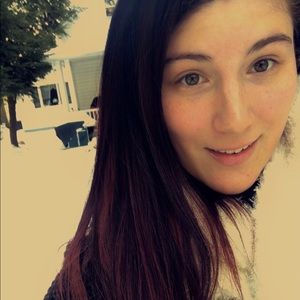 Meet your Posher, Lucia